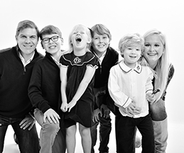Daniel J. Drabinski ’99 with his family. Link to his story